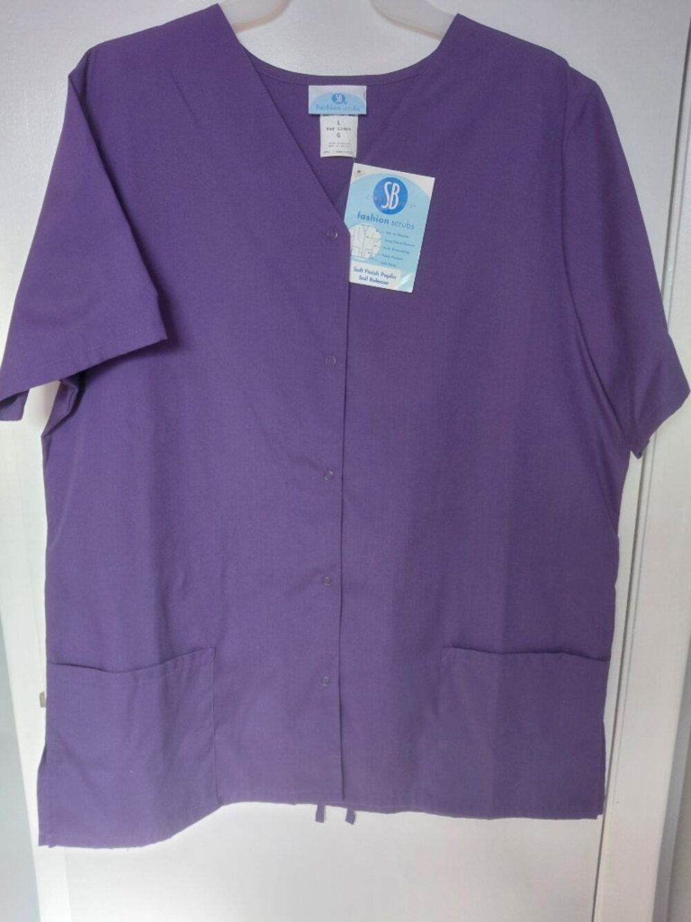 NWT Simply Basic bright purple Fashion scrub top size Large snaps down front